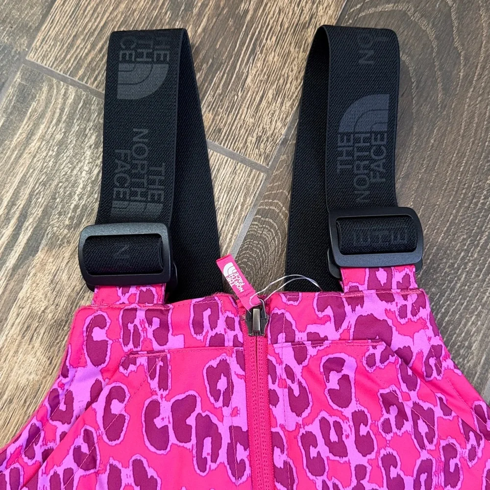 The North Face Toddlers’ Snowquest Pink Leopard Insulated Snow Bibs—4T - Picture 8 of 11